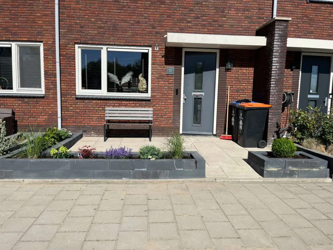 Nieuw-Lekkerland - Herbestrating en Borders maken